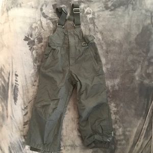 Kids black ski pants snow bibs size 5
